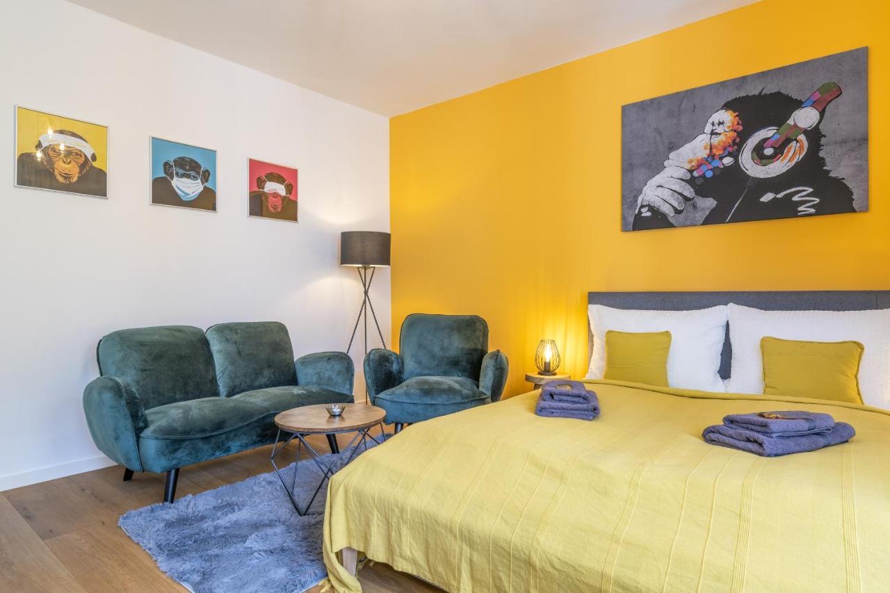 Free Living - Jungle Design Apartments, Zentrum, Parkplatz, Kueche, Wlan Волфсбург Екстериор снимка