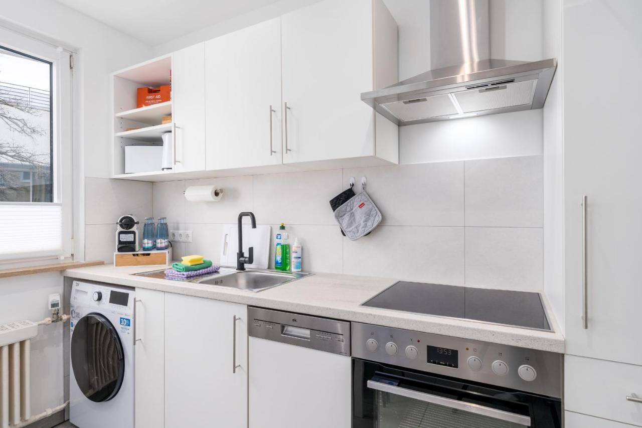 Free Living - Jungle Design Apartments, Zentrum, Parkplatz, Kueche, Wlan Волфсбург Екстериор снимка