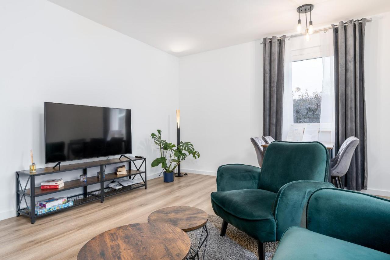 Free Living - Jungle Design Apartments, Zentrum, Parkplatz, Kueche, Wlan Волфсбург Екстериор снимка